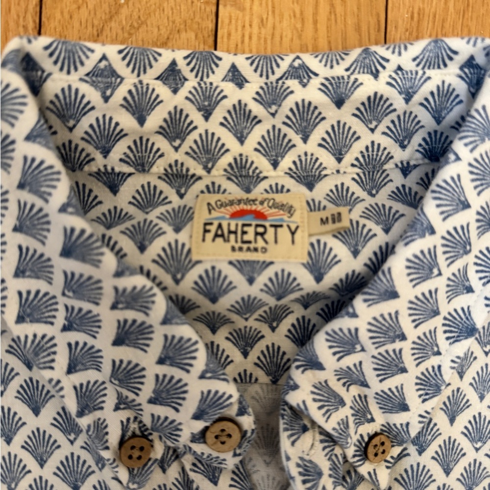 Faherty Men's Blue Patterned Shirt - Picture 2 of 2